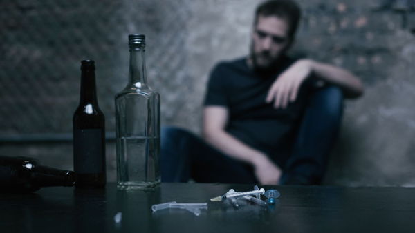 Simultaneous Treatment of Eating Disorders and Substance Use Disorders