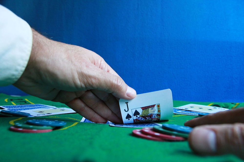 Dopamine and Risky Decision-Making in Gambling Disorder - Main Image