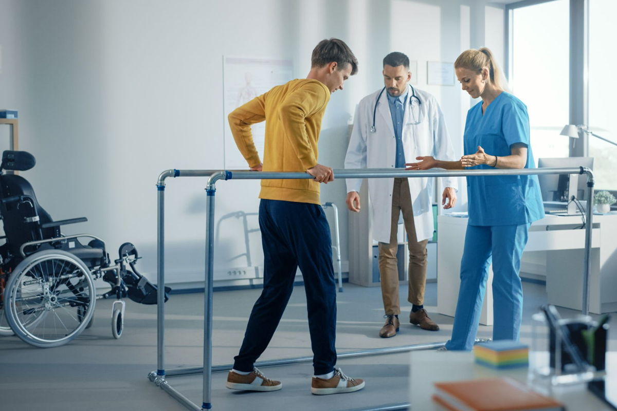 Rehabilitation on Advanced Cardiopulmonary Support