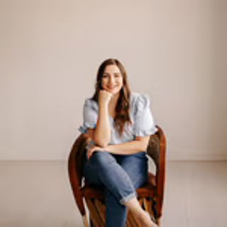 Courtney Schawl