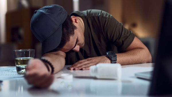 Treating Traumatic Stress Substance Misuse: A Guide to Integrative Practice - Chapter 1-6