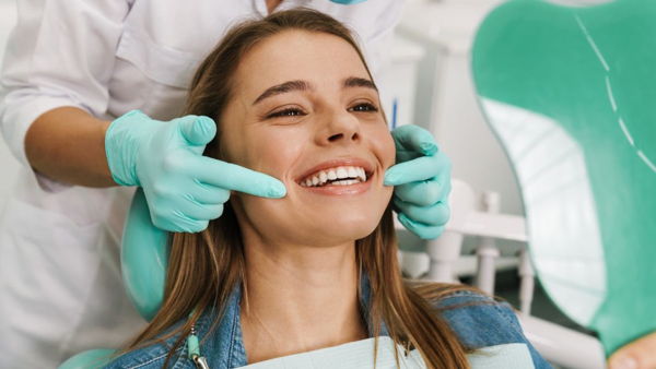 The Skinny on Weight-Loss Medications and Oral Health: An Evaluation of Ozempic, Mounjaro, Wegovy, and Other GLP-1 and GIP Medications for Dental Health-Care Professionals