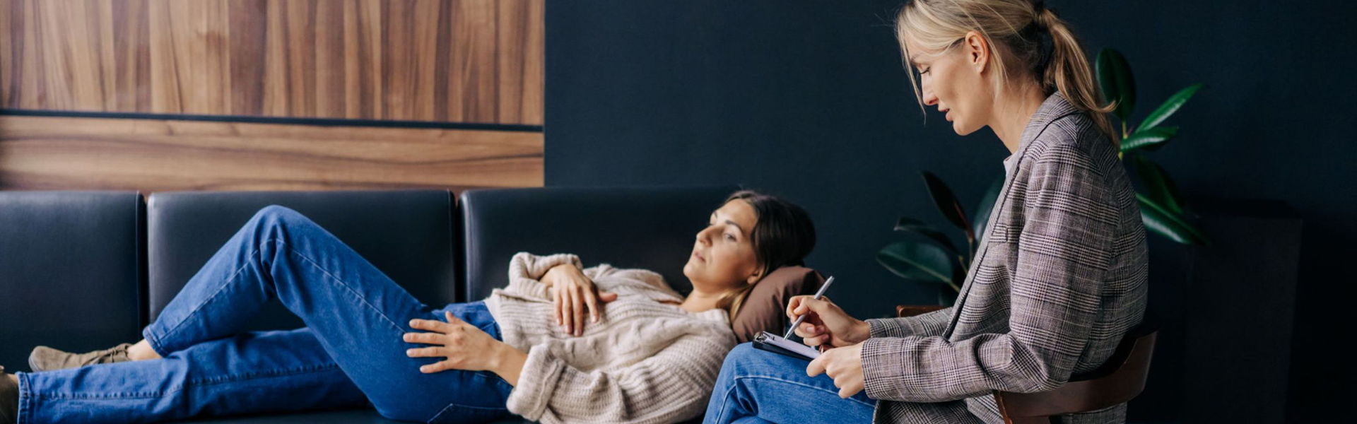 Ethics of Boundaries and Dual Relationships in Mental Health - Background Image