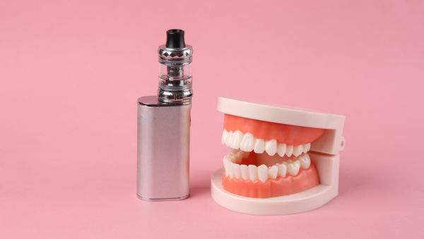 "Have You Ever Had D J -vu " : Will Vaping Be Dentistry's Next Tobacco
